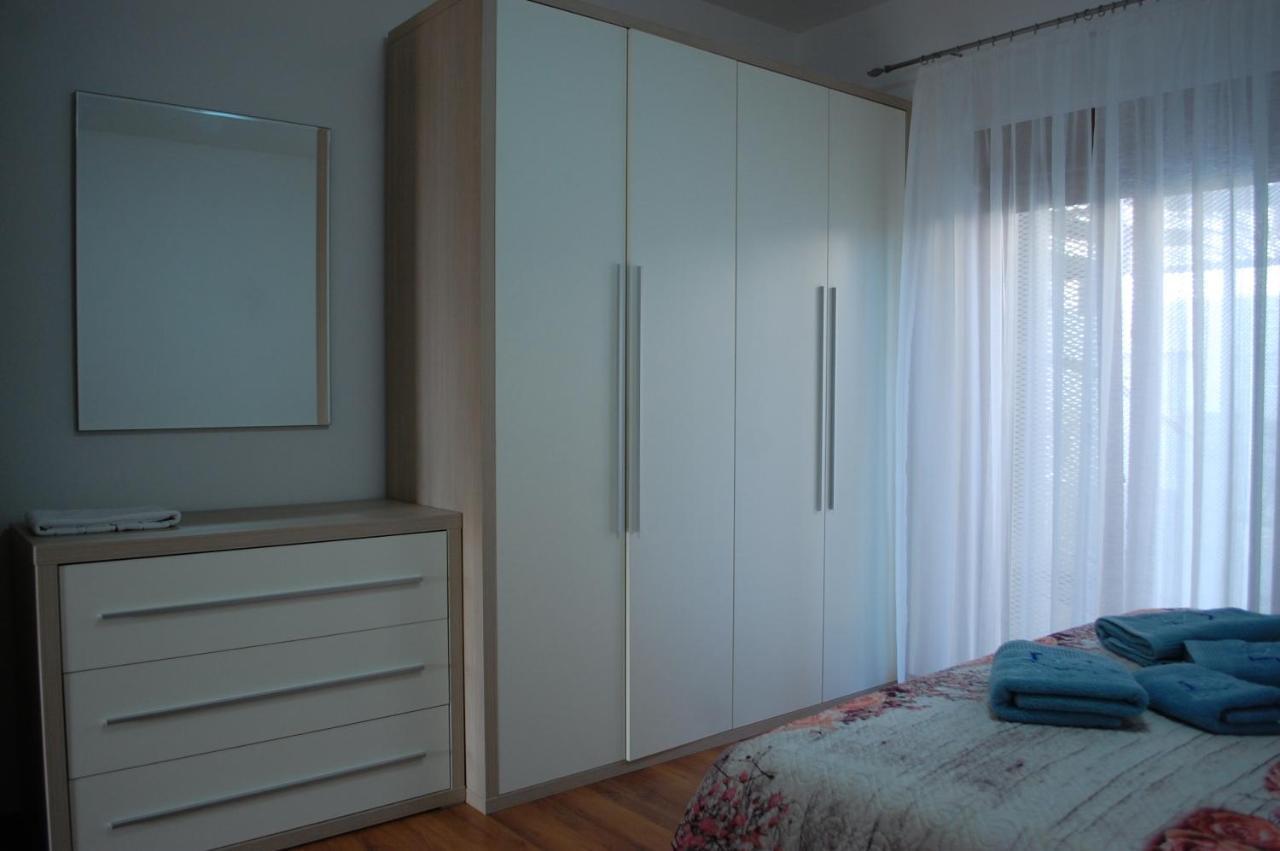 Apartmani Diana Novigrad  Luaran gambar