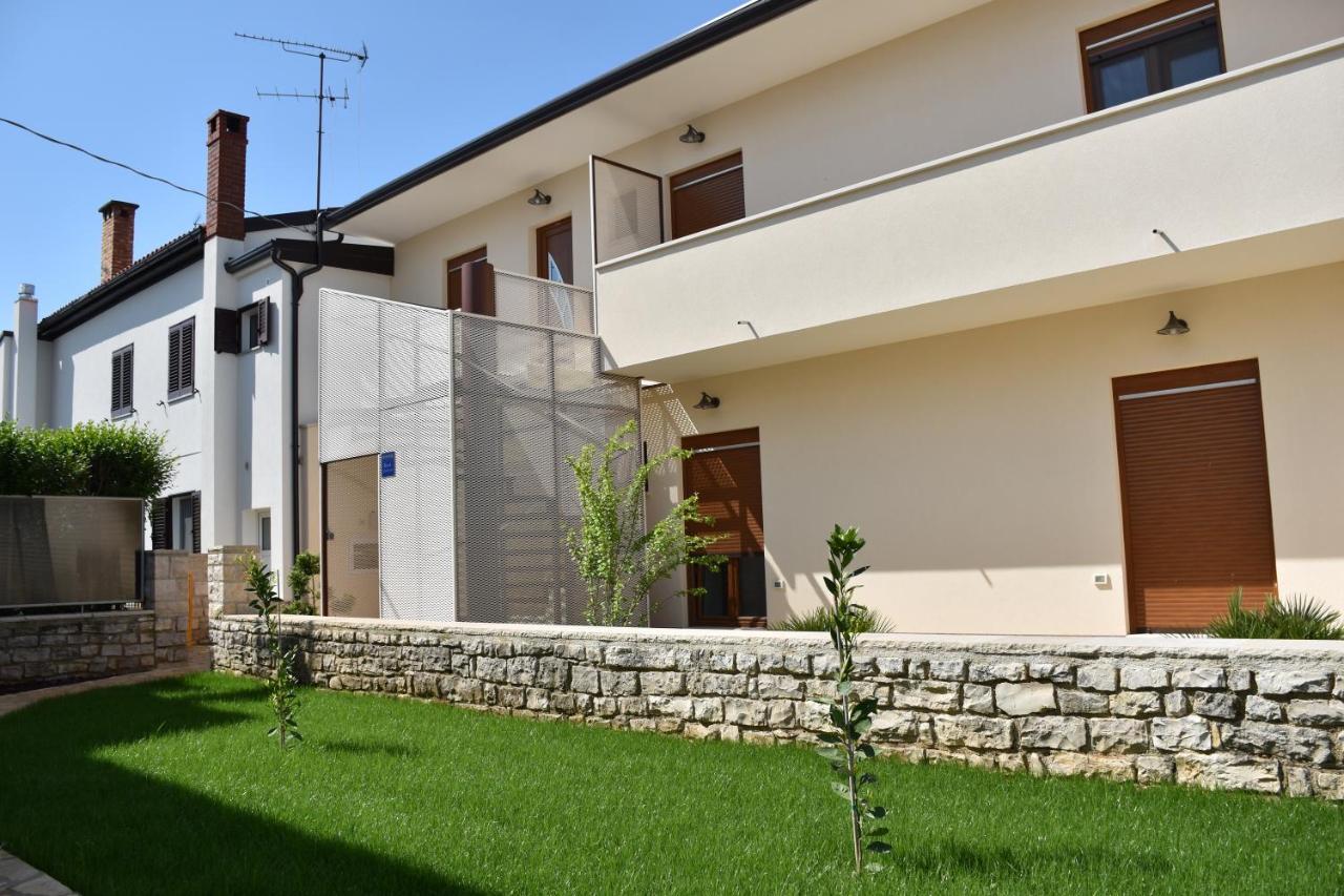 Apartmani Diana Novigrad  Luaran gambar
