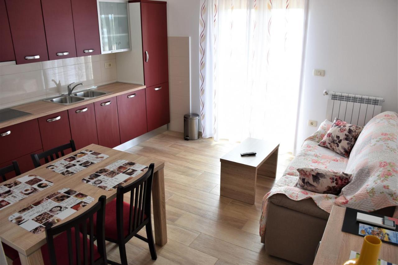 Apartmani Diana Novigrad  Luaran gambar
