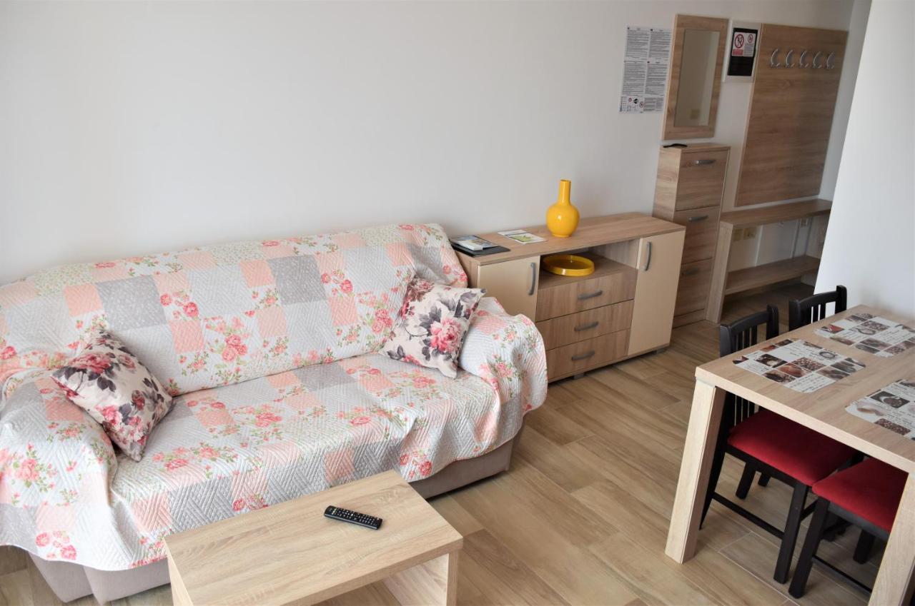 Apartmani Diana Novigrad  Luaran gambar