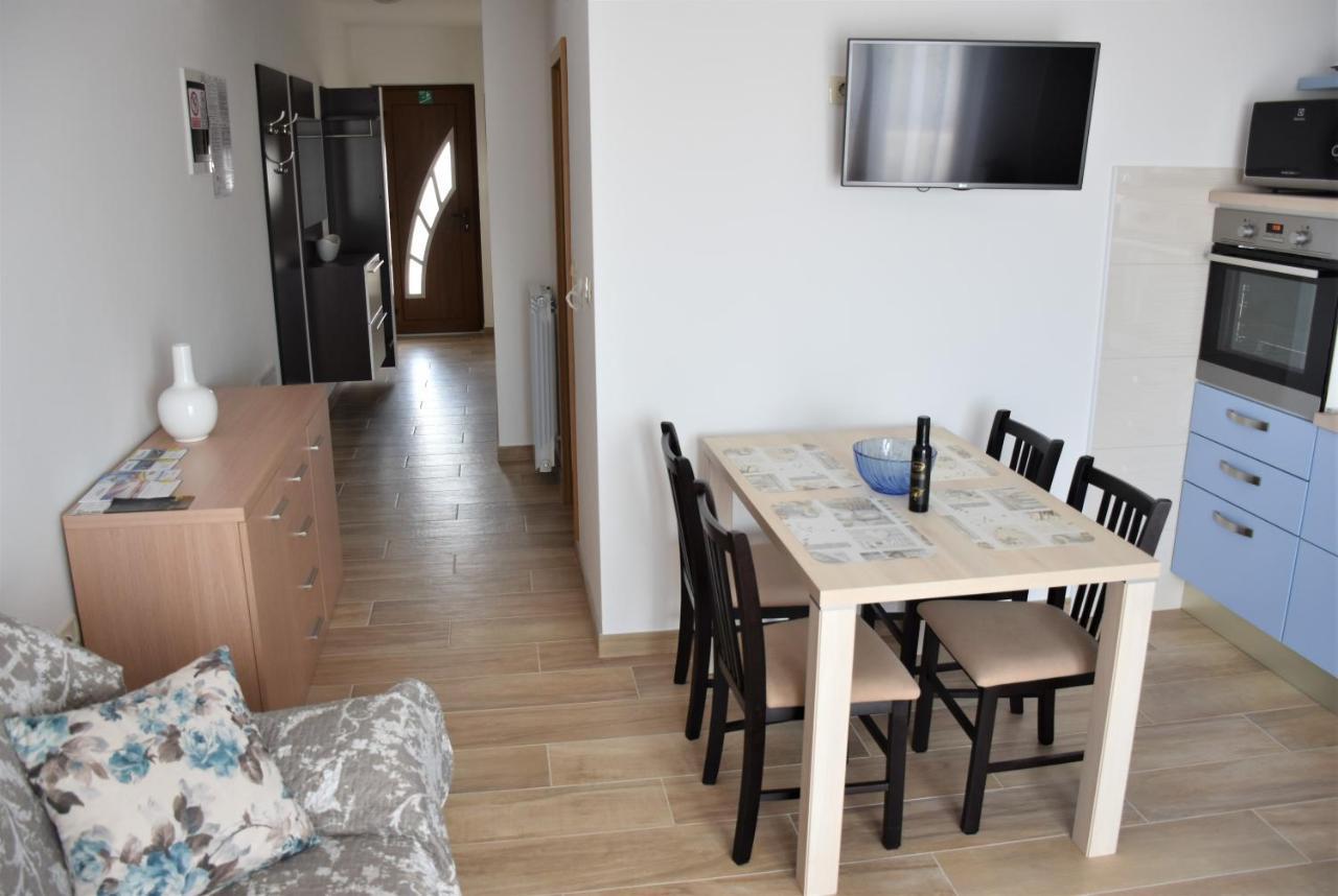 Apartmani Diana Novigrad  Luaran gambar